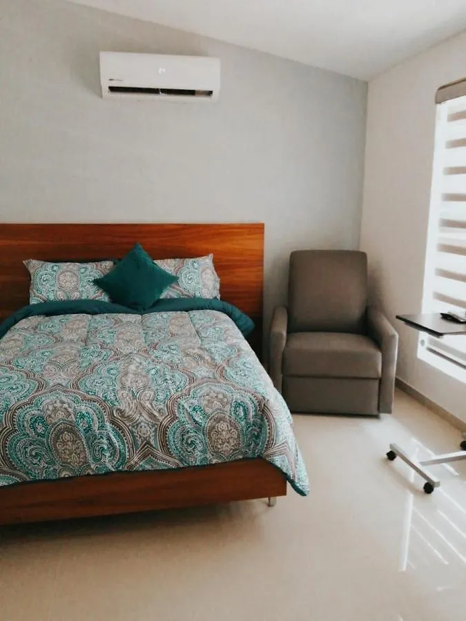 Natem Recovery Home Guadalajara 0*,  México